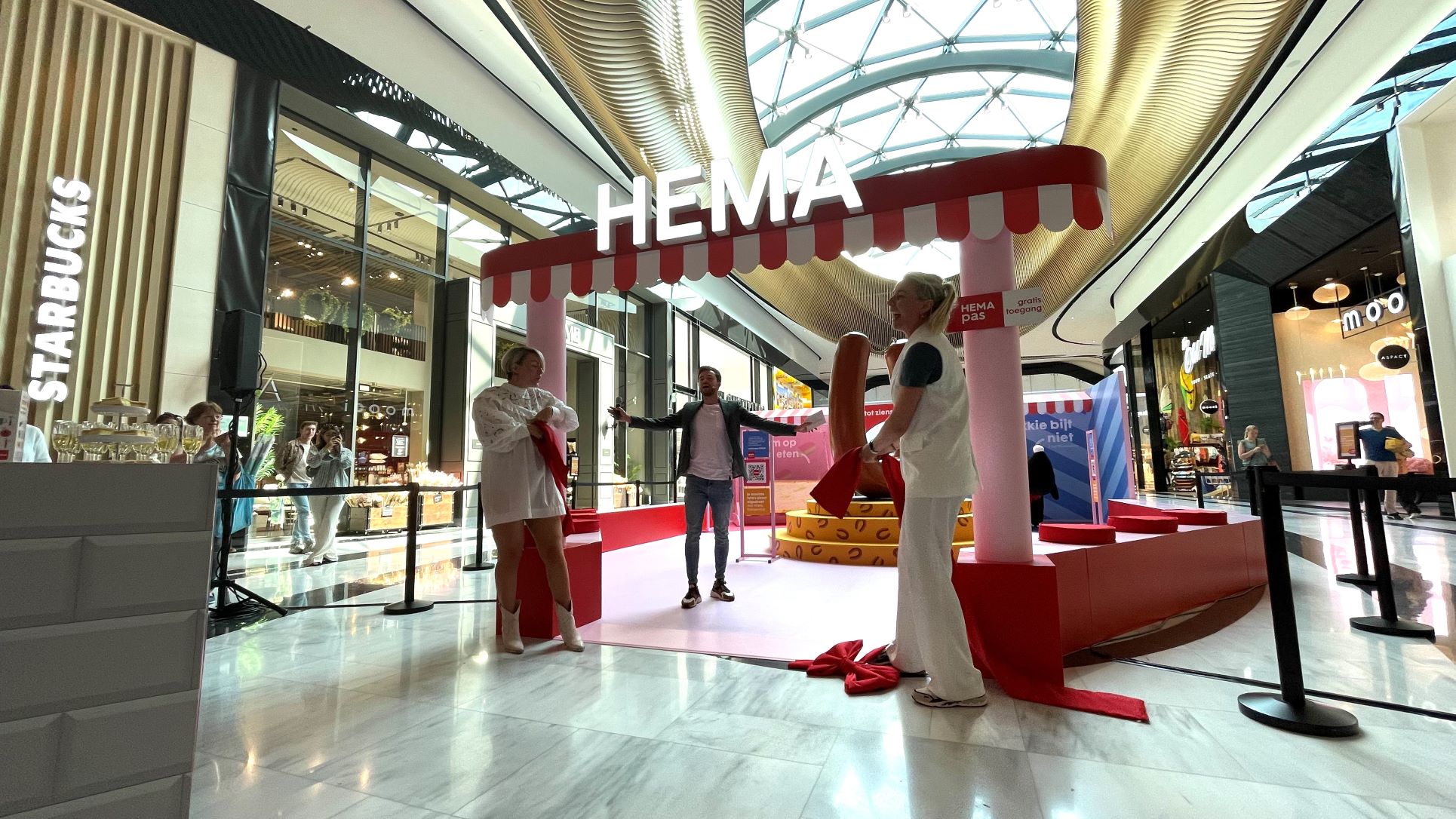 tarwe rek Geld rubber VIDEO] Hema opent pop-up store ter ere van 5-jarig jubileum klantenpas -  Leidschendam-Voorburg.TV